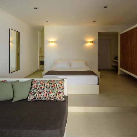 Ryolithos Suites Foinikiá エクステリア 写真