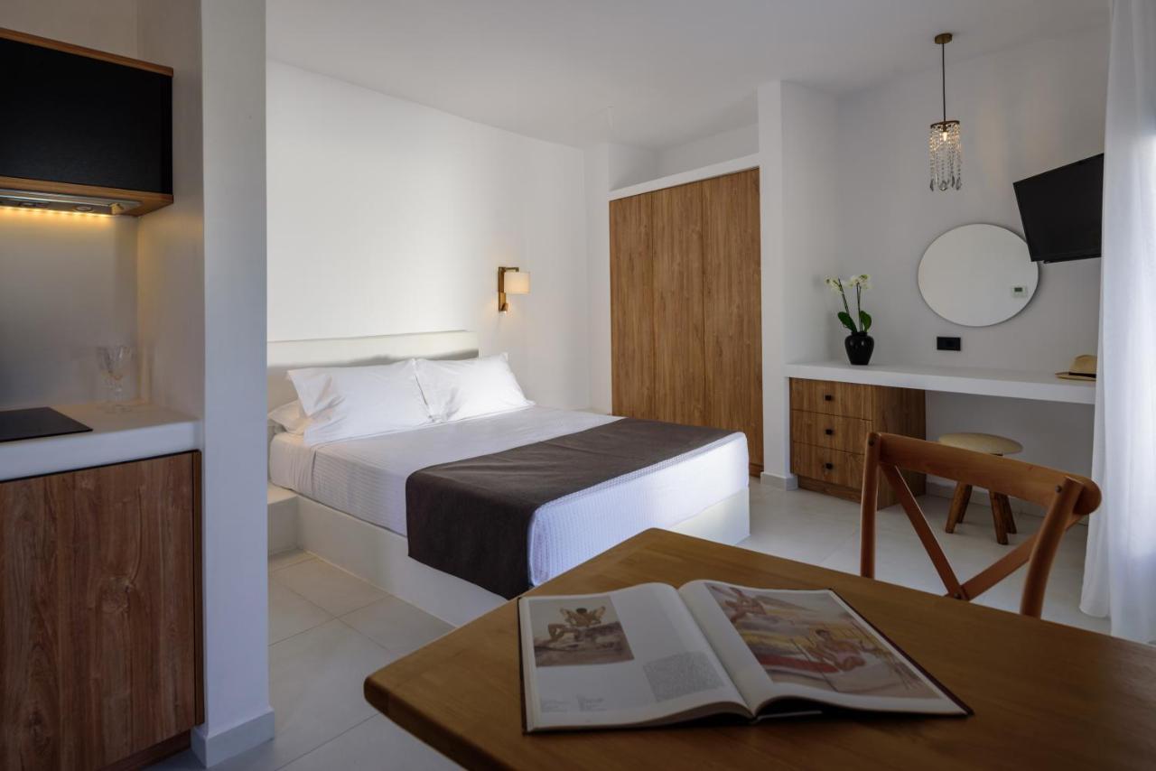 Ryolithos Suites Foinikiá エクステリア 写真