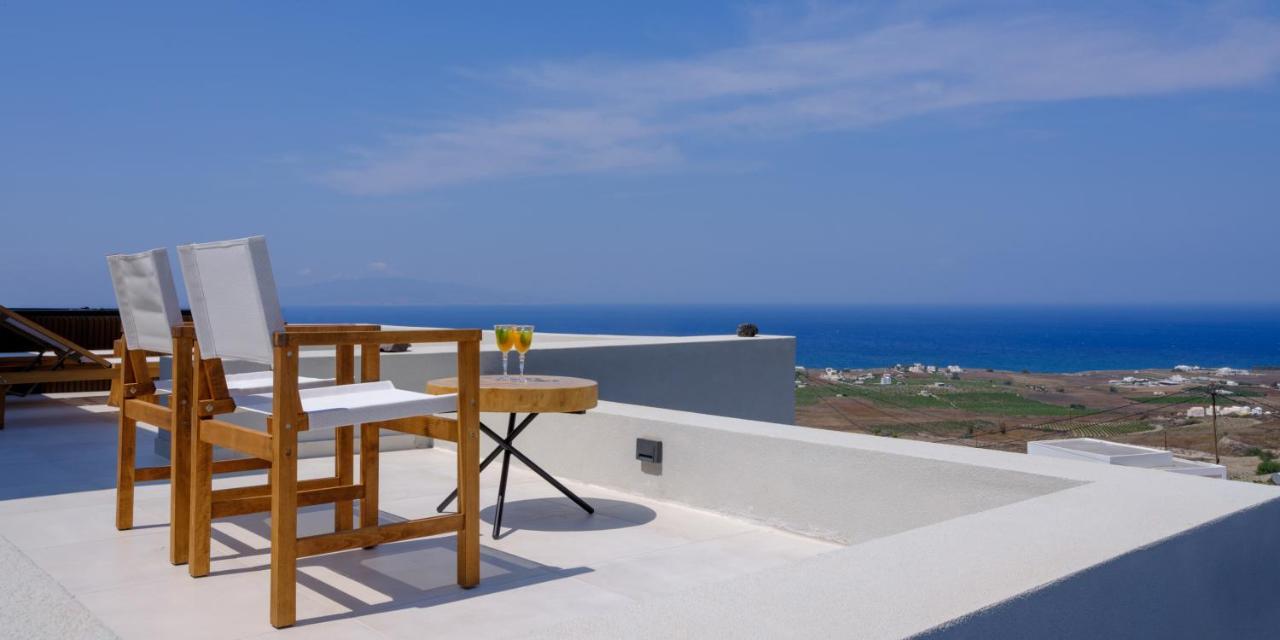 Ryolithos Suites Foinikiá エクステリア 写真